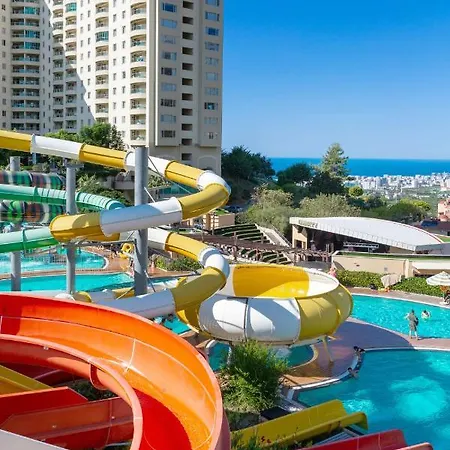 Gold 2+1 Main Building With Free Aquapark Appartamento
