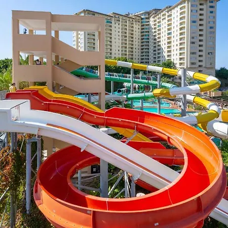 Appartamento Gold 2+1 Main Building With Free Aquapark Alanya