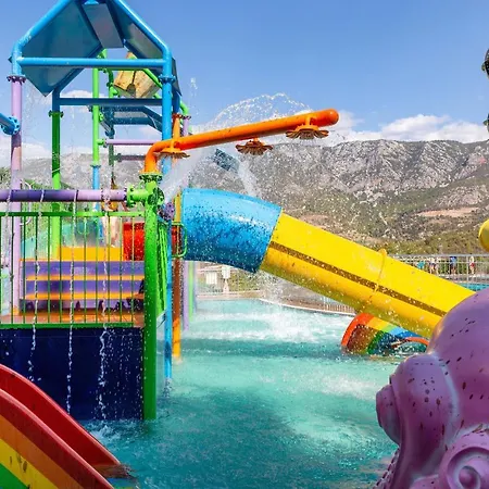 Apartamento Gold 2+1 Main Building With Free Aquapark Alanya